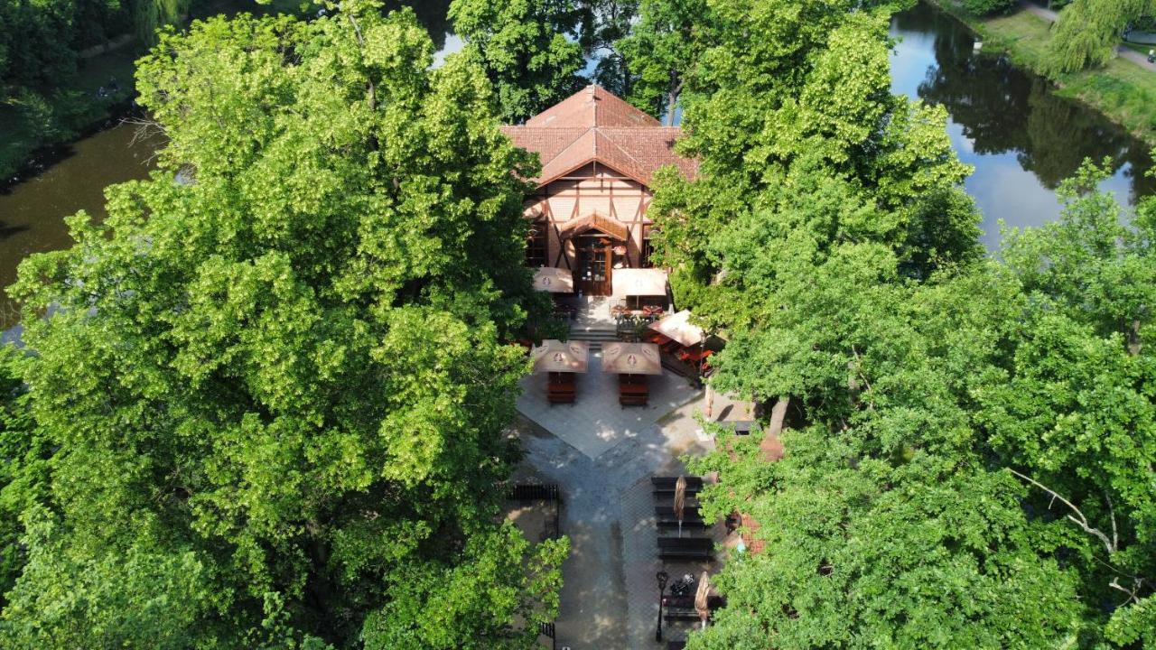 Penzion Restaurace Ostrov Pisek  Bagian luar foto