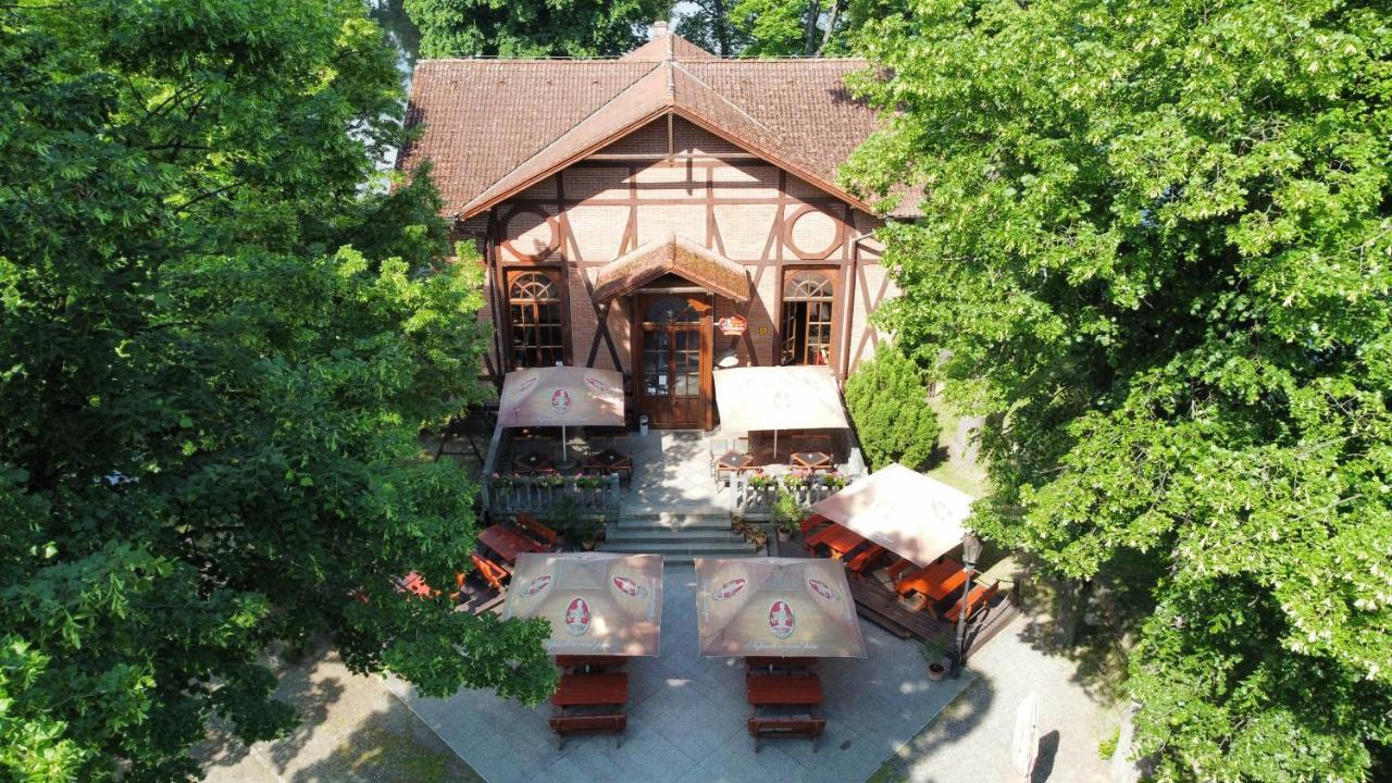 Penzion Restaurace Ostrov Pisek  Bagian luar foto